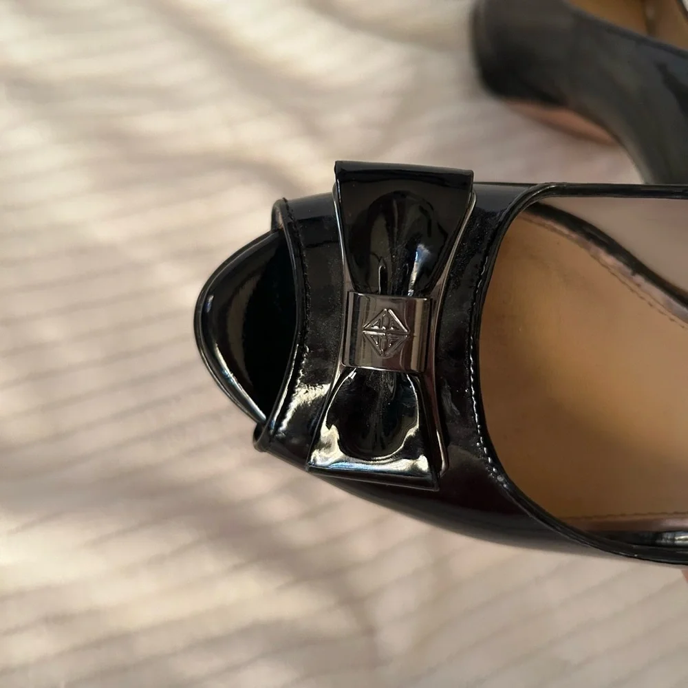 Antonio Melani Heels high heel platform size 7.5